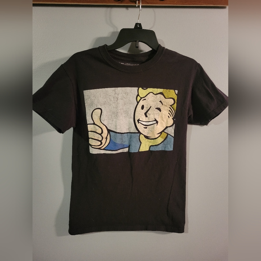 Bethesda Fallout Vault Boy Thumbs Up Black Gamer T-Shirt - Size Small